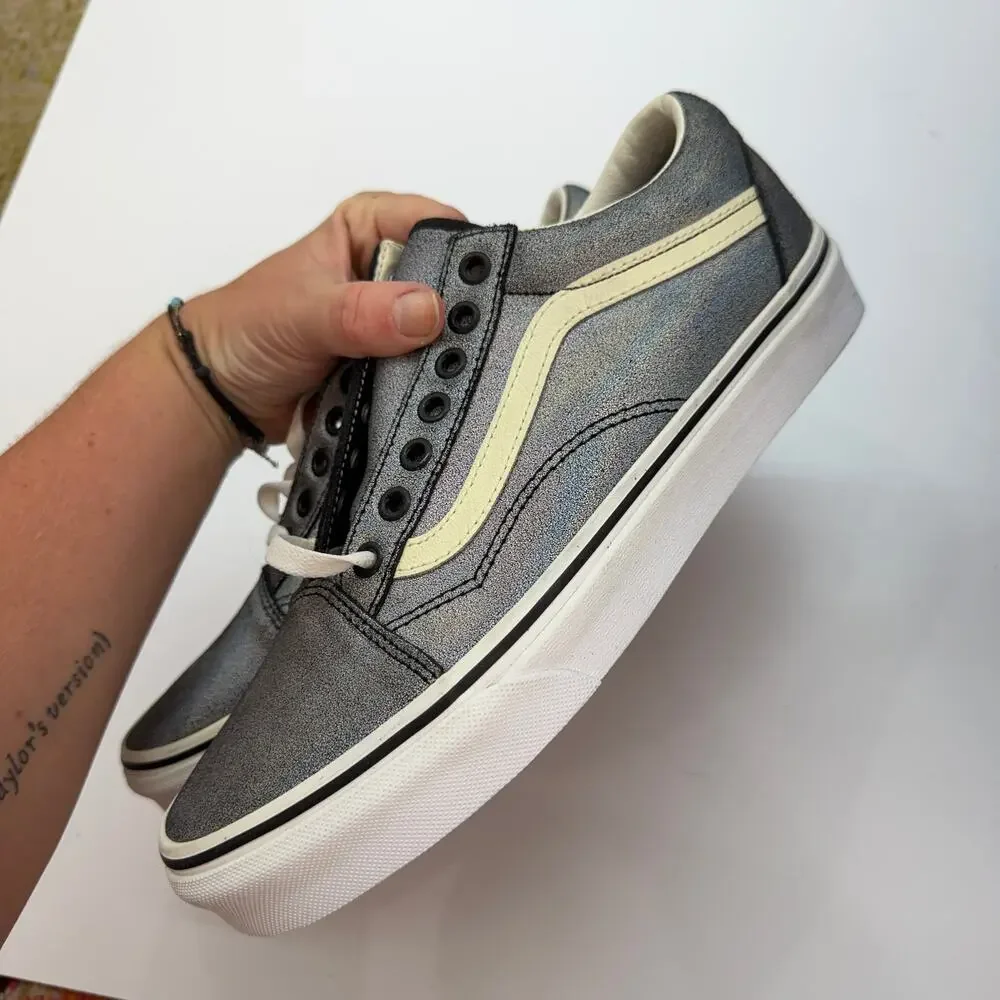 Vans Old Skool Sneaker in Prism Holographic 9
